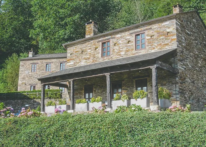 Complejo Rural Casona De Labrada